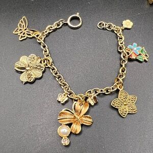 Vintage Gold Tone Charm Bracelet